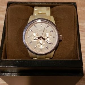Micheal Kors